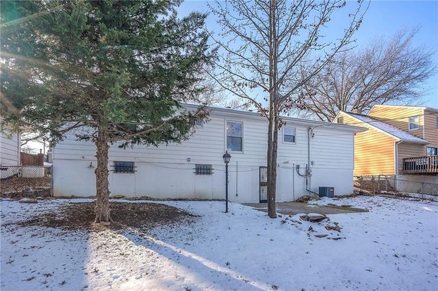 4212 E 105th Street, Kansas City, MO 64137