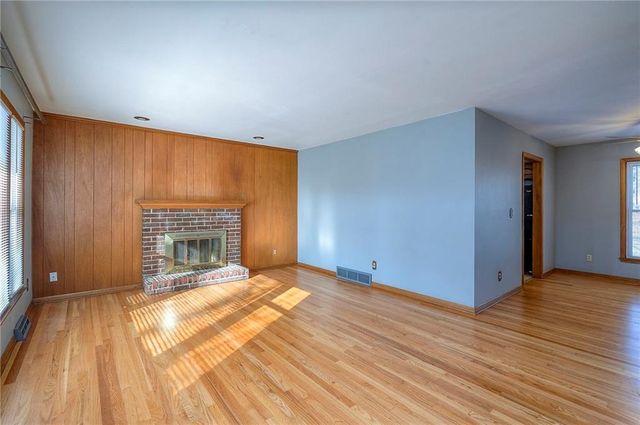 4212 E 105th Street, Kansas City, MO 64137