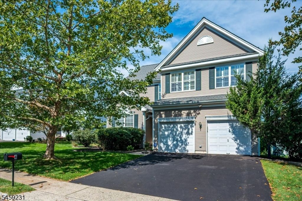 4 Avery Ct, Bridgewater Twp., NJ 08807 — exterior