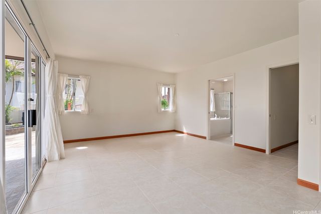 167 Maono Place, Honolulu, HI 96821