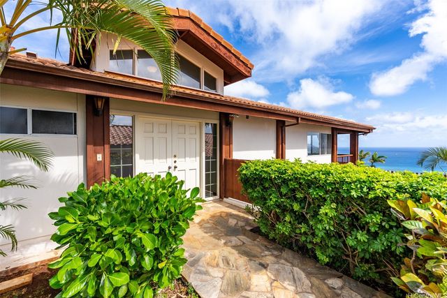 167 Maono Place, Honolulu, HI 96821