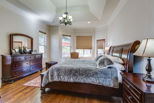 228 Valley Bend Dr, Nashville, TN 37214