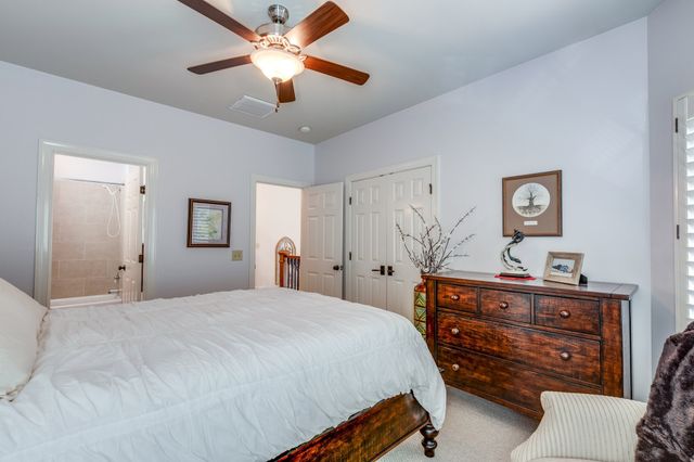 228 Valley Bend Dr, Nashville, TN 37214