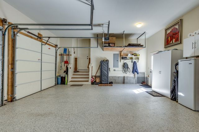 228 Valley Bend Dr, Nashville, TN 37214