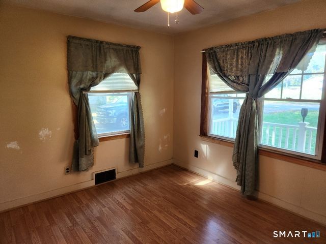 24 Lovers Lane, Windham, CT 06280
