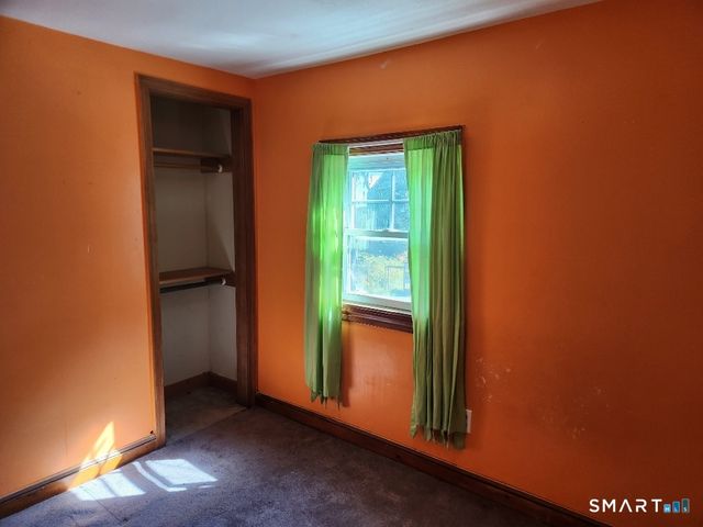 24 Lovers Lane, Windham, CT 06280