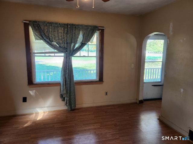 24 Lovers Lane, Windham, CT 06280