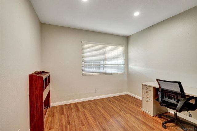 9837 Caspi Gardens Dr 7, Santee, CA 92071