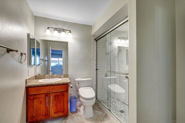 9837 Caspi Gardens Dr 7, Santee, CA 92071