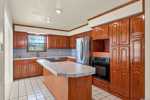 13450 WHEELER RD, Atascosa, TX 78002