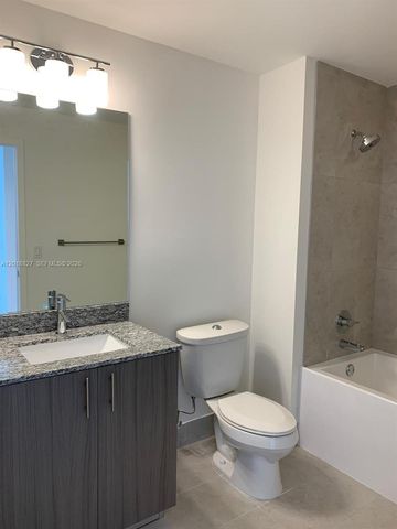 5350 NW 84th Ave 813, Doral, FL 33166