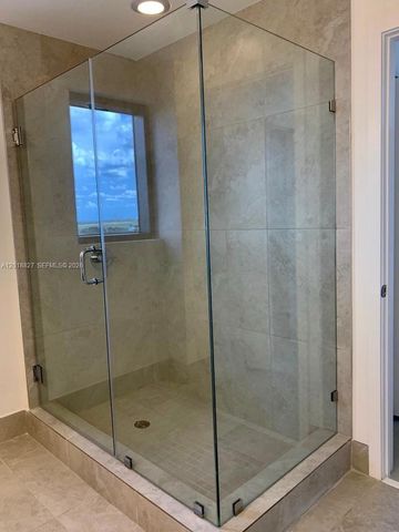 5350 NW 84th Ave 813, Doral, FL 33166