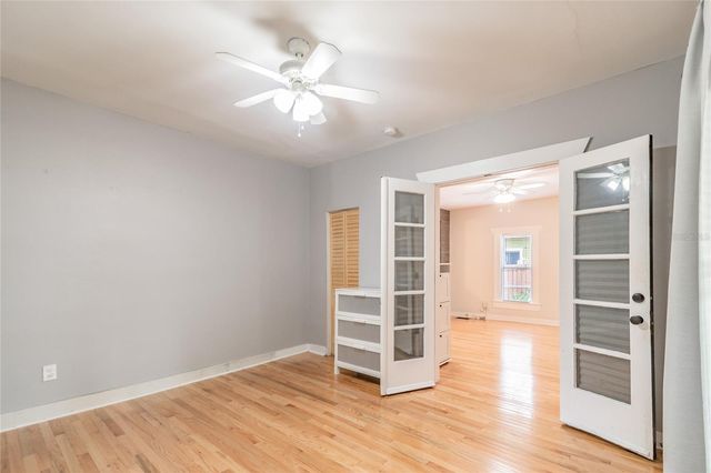 317 W JEAN STREET, Tampa, FL 33604