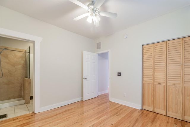 317 W JEAN STREET, Tampa, FL 33604