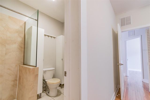 317 W JEAN STREET, Tampa, FL 33604