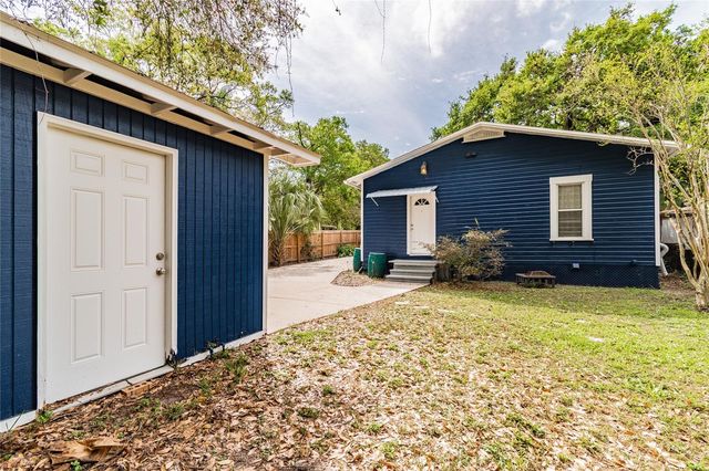 317 W JEAN STREET, Tampa, FL 33604