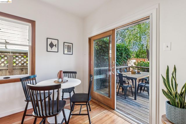 4130 Gilbert St, Oakland, CA 94611