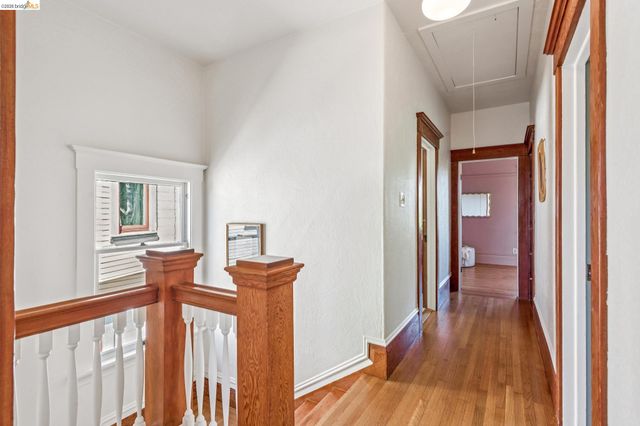 4130 Gilbert St, Oakland, CA 94611