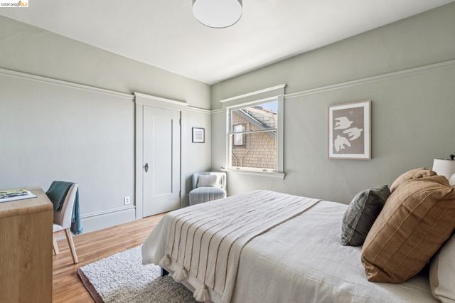 4130 Gilbert St, Oakland, CA 94611