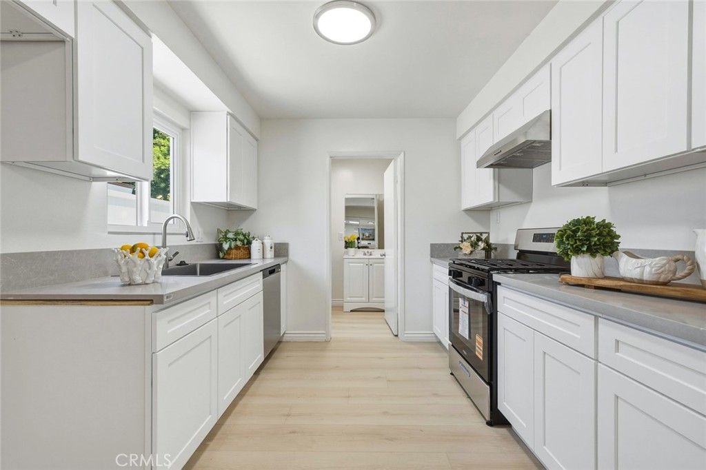 Image 10 of property listing at 1821 Los Padres, Rowland Heights, CA 91748