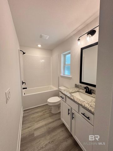 624 Mayflower Drive, Foley, AL 36535