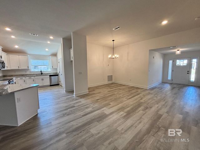 624 Mayflower Drive, Foley, AL 36535