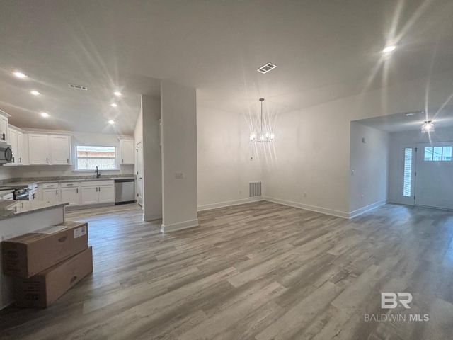 624 Mayflower Drive, Foley, AL 36535