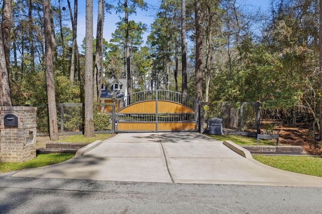 6702 Brown Bark, Magnolia, TX 77354