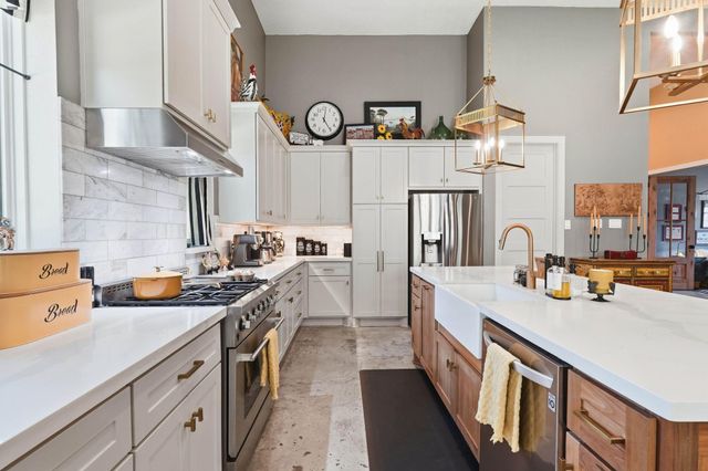 6702 Brown Bark, Magnolia, TX 77354