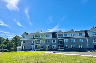 0 Greenwich Boulevard 101, East Greenwich, RI 02818