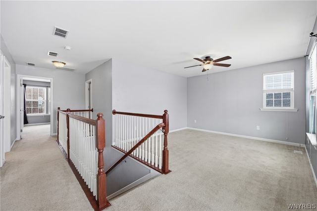 1 Skylark Lane, Wheatfield, NY 14304