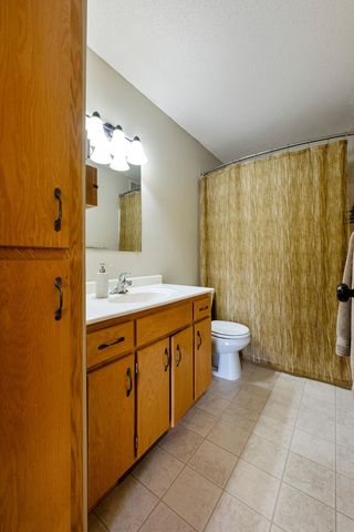 1414 3rd Street S, Princeton, MN 55371