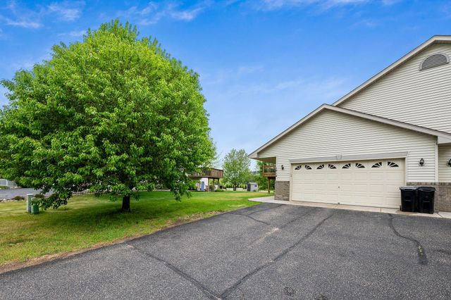 1414 3rd Street S, Princeton, MN 55371