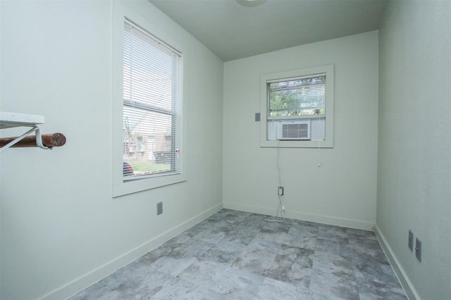 505 E 32nd Street 1, Houston, TX 77018