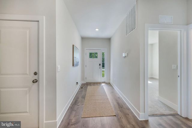 626 LONG MEADOW DR, Fredericksburg, VA 22406