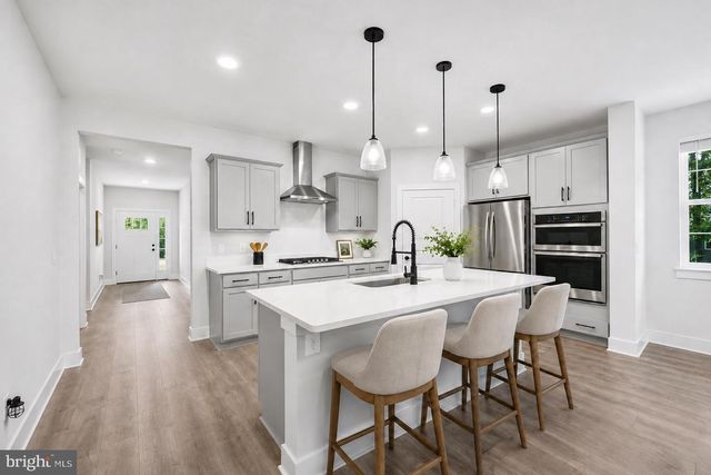 626 LONG MEADOW DR, Fredericksburg, VA 22406