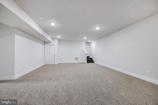 626 LONG MEADOW DR, Fredericksburg, VA 22406