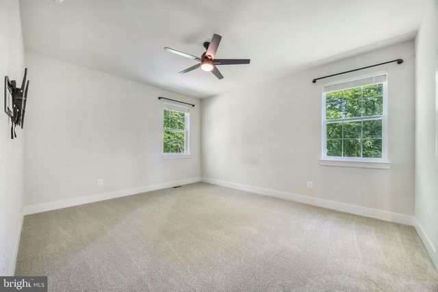 626 LONG MEADOW DR, Fredericksburg, VA 22406