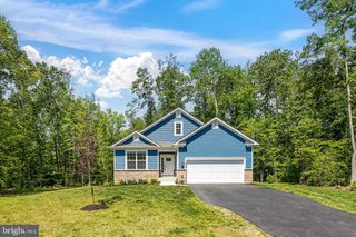 626 LONG MEADOW DR, Fredericksburg, VA 22406