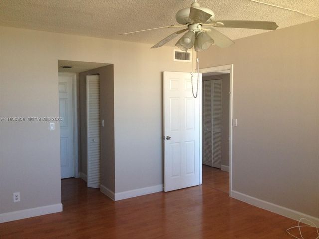 2025 NE 164th St 1006, North Miami Beach, FL 33162