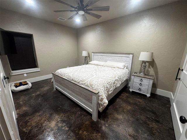 72 Circle Hook, Port O Connor, TX 77982