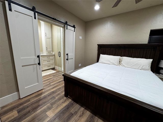 72 Circle Hook, Port O Connor, TX 77982