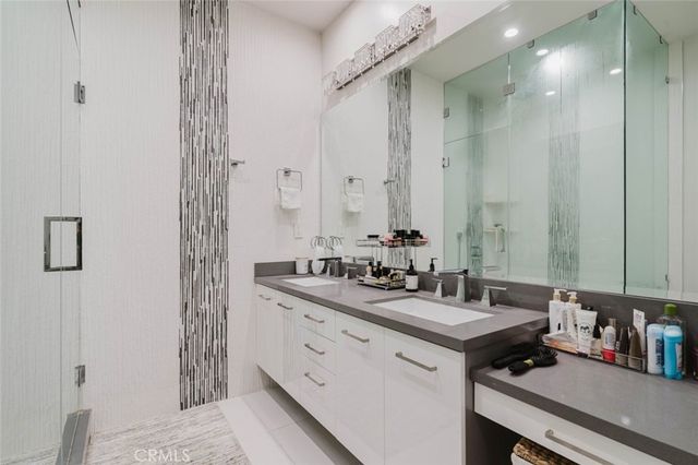 17451 Osborne Street, Sherwood Forest, CA 91325