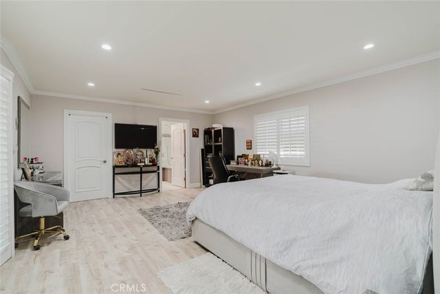 17451 Osborne Street, Sherwood Forest, CA 91325
