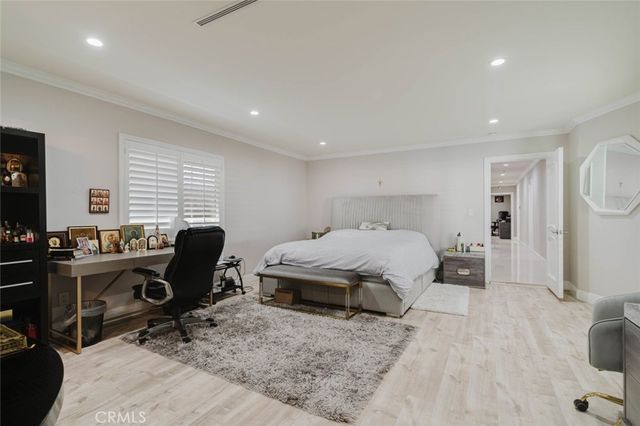 17451 Osborne Street, Sherwood Forest, CA 91325