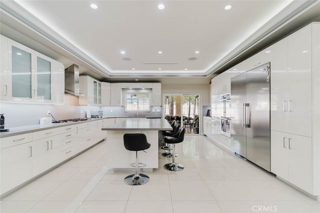 17451 Osborne Street, Sherwood Forest, CA 91325