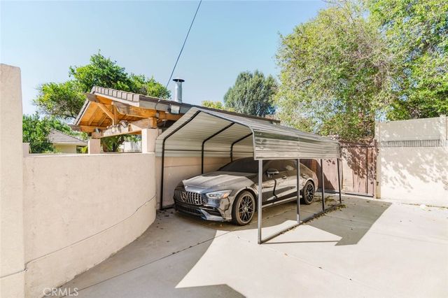 17451 Osborne Street, Sherwood Forest, CA 91325