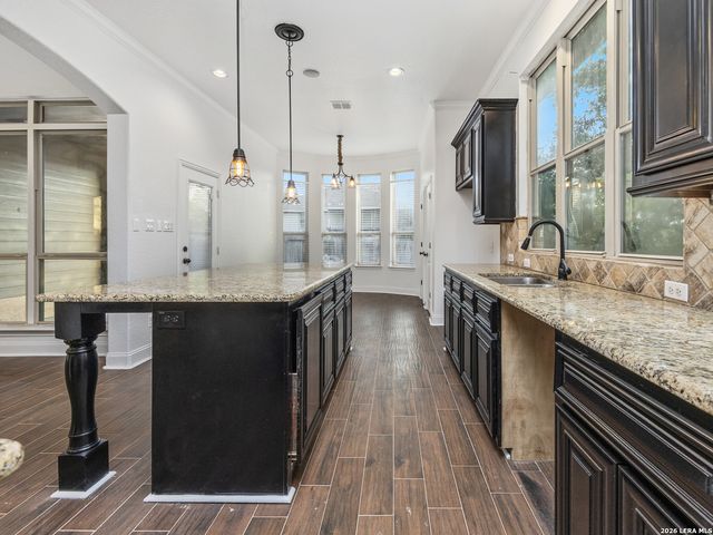 6102 Agoura Hvn, San Antonio, TX 78244