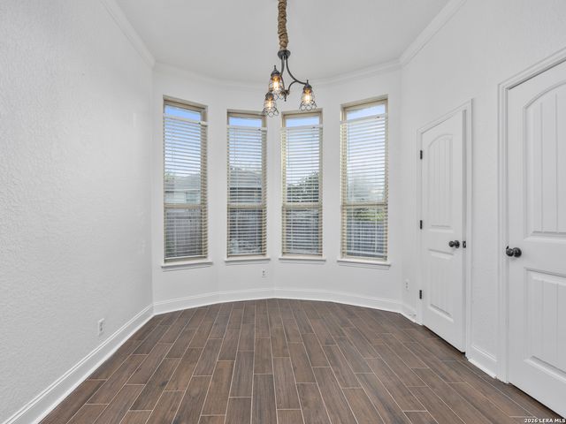 6102 Agoura Hvn, San Antonio, TX 78244