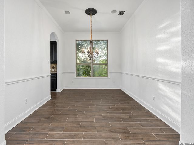 6102 Agoura Hvn, San Antonio, TX 78244